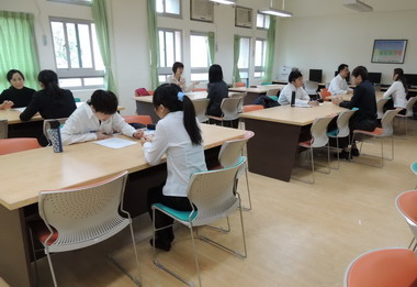 勤益科技大學實習面試登場(圖)