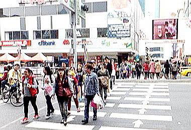 高市創新交通設施保障弱勢用路人(圖)