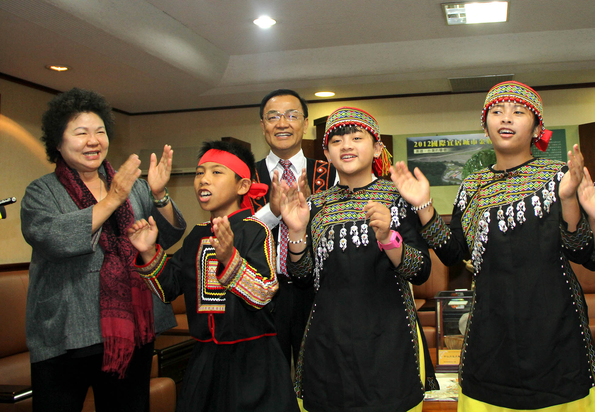 高雄興中國小獲全國族語戲劇冠軍(圖)