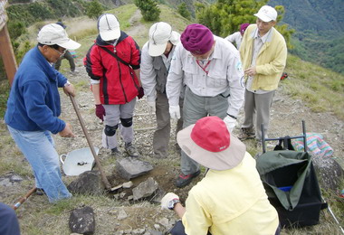 玉山國家公園塔塔加健行即日起受理報名(圖)