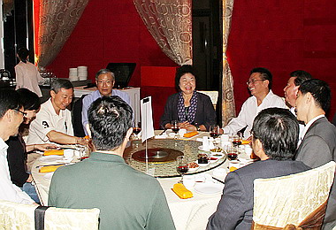 雄市與馬來西亞華人旅遊業者交流(圖)