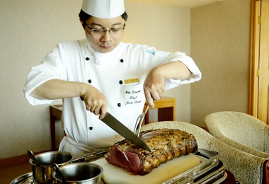 高雄金典厚切牛排限時優惠炙燒上桌(圖)