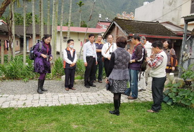 社區發展工作評鑑小組進行社區實地考評(圖)