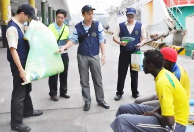 海洋局響應世界地球日環保理念不分國籍(圖)