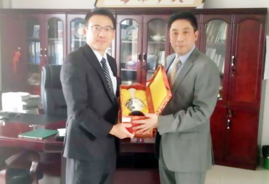 中醫大與福建中醫大簽署學術交流合作協議(圖)