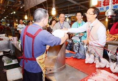 禁宰活禽政策將施行縣府進行宣導(圖)