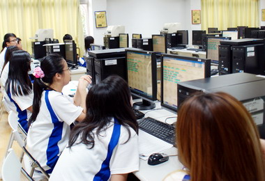 水里商工組成納稅服務隊(圖)