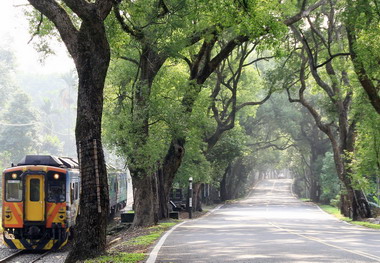 2013南投火車好多節熱氣球初體驗(圖)