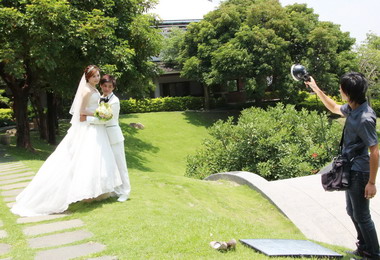 港區藝術中心成為熱門拍攝婚紗景點(圖)