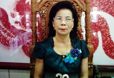 理燙髮聯合會理事長張玉香反對服務協議(圖)