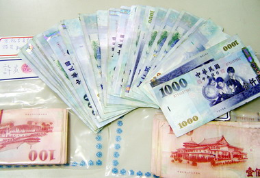 逃逸越南妹冒名經營賭場警查獲送辦(圖)