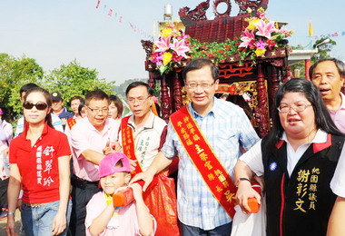 平鎮10大宮廟神尊聯合遶境熱鬧登場(圖)