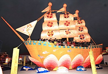 參展花燈縣府拒絕法輪反彈(圖)