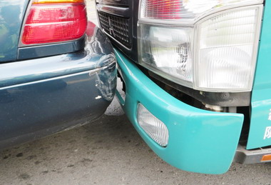 超車並非惡意急煞車釀車禍數罪上身(圖)