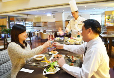 高雄福華推超值情人餐套房住宿優惠(圖)