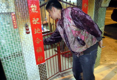 偷土地公廟「供香」辯稱欲供奉神明(圖)
