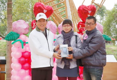農博「真心話－大聲說」贈平版電腦(圖)