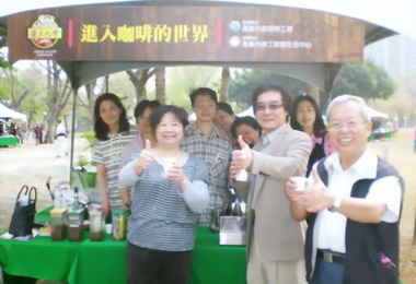 勞工大學成果展登場上百位市民同樂(圖)