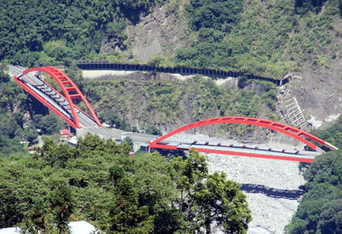 芙谷峩橋通車促進當地觀光產業發展(圖)