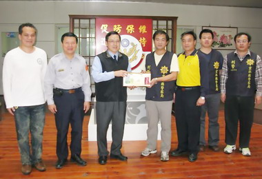 雲林縣警局表揚斗南警分局破案有功人員(圖)