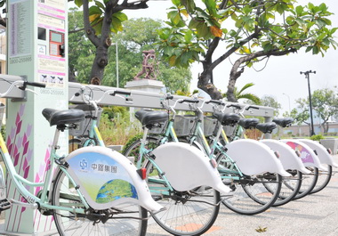 高雄加工區公共自行車租賃站正式啟用(圖)