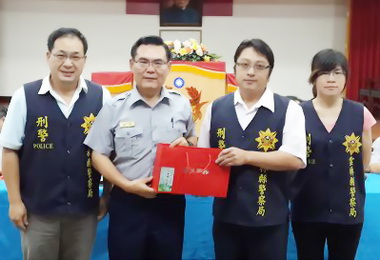 斗六警分局偵破強盜案  獲頒獎(圖)