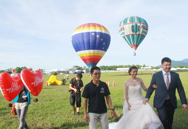臺灣熱氣球嘉年華順利展開(圖)