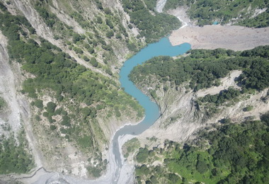 信義丹阿溪堰塞湖下游民眾注意汛期安全(圖)