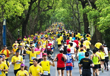 集集續辦綠色隧道馬拉松賽攝影比賽(圖)