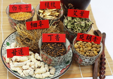三伏貼調整體質把握時機盛暑治冬病(圖)