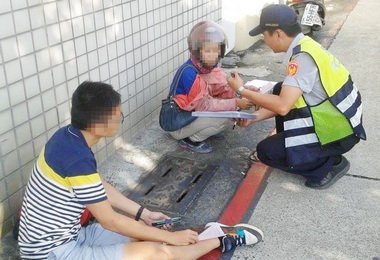 員警莊學良貼心專業細心(圖)