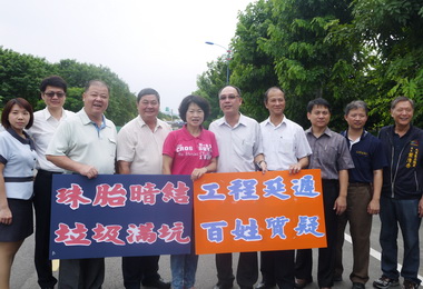 新仁橋引道工程延遲居民：講明白(圖)