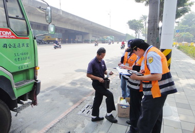 市府擴大稽查運送危險物品車輛聯合道路(圖)