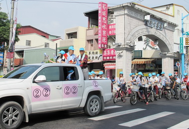 集集鎮長候選人嚴鴻邦抽2號陳紀衡抽1號(圖)