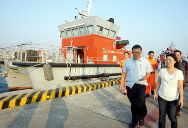 澎湖第8海巡隊救難江玲君慰勉(圖)