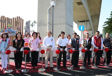 視察神岡區建設胡志強：未邊緣化(圖)