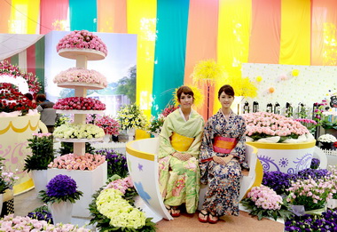 南投溫泉花卉嘉年華開幕珍稀花卉爭豔(圖)