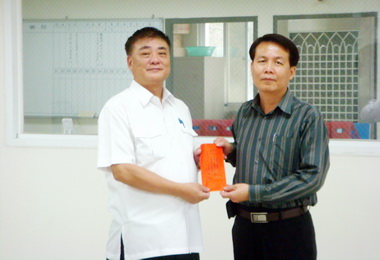 集集24小時內偵破強盜案警察局長今表揚(圖)