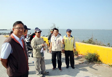 溪仔崙海堤滲漏張嘉郡爭取五河局改善(圖)