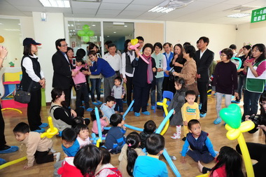 林園公托中心開幕陳菊：安心生養(圖)