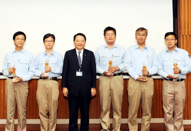 中鋼辦研發成果發表暨頒獎典禮(圖)