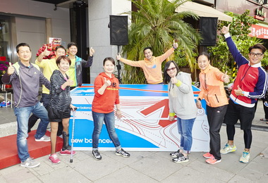 全台最大LIGHTHOUSE指標店開幕(圖)