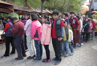 信義踏雪尋梅今熱鬧登場(圖)