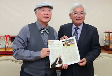 聖母醫院院長陳永興拜會縣長李進勇(圖)