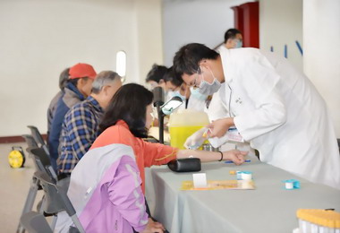 健康篩檢 古坑東和國小登場(圖)