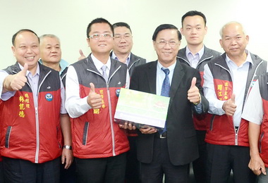 農產品銷中國林明溱下令農產公司協助(圖)