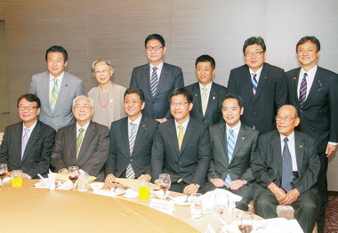 日本自民黨議員拜會台中市府(圖)