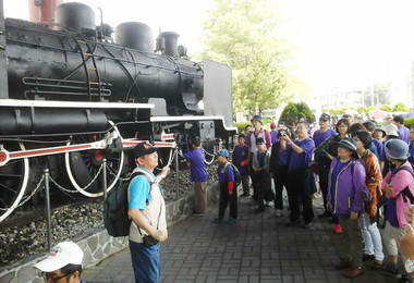 郵輪式列車盡覽山海美景(圖)