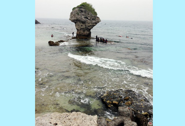 高雄鳳鼻頭漁港直達小琉球航線試航(圖)