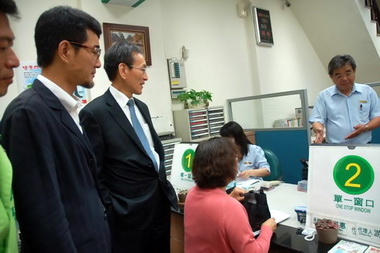 健保署服務大躍升換發健保卡免奔波(圖)